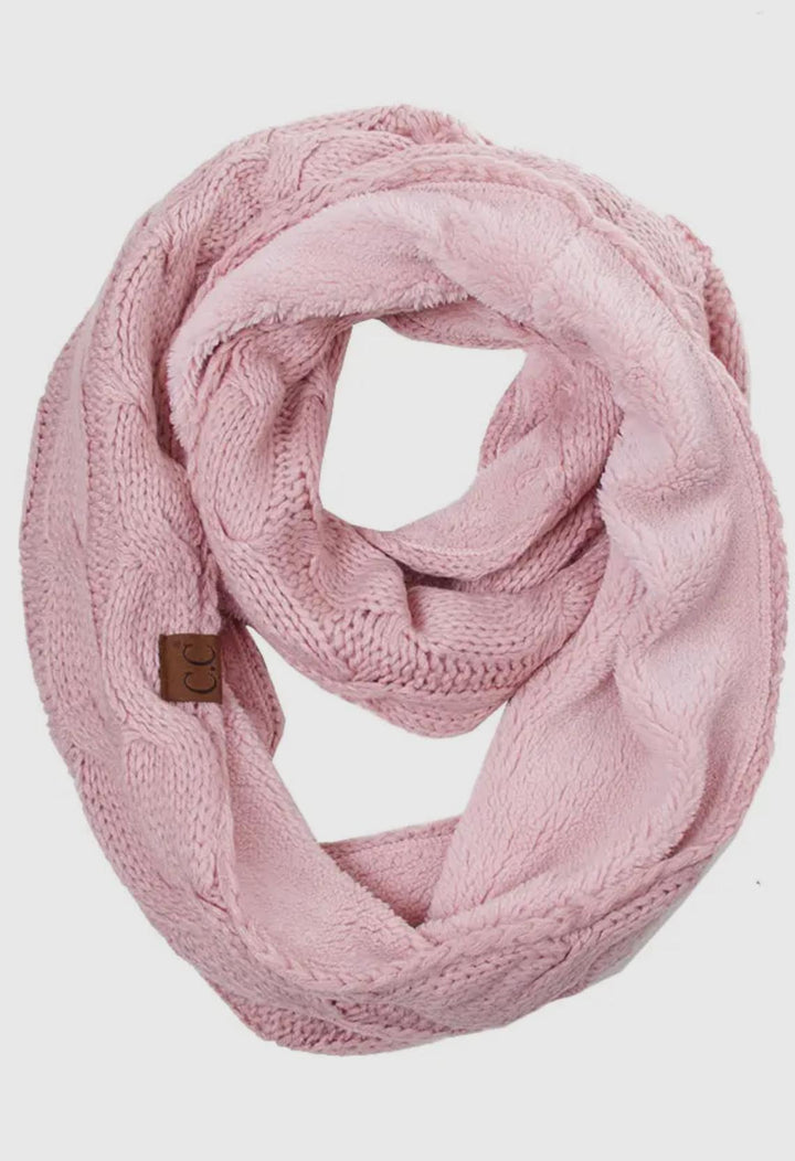 Knitted Scarf w/Fuzzy Sherpa Lining HAN925