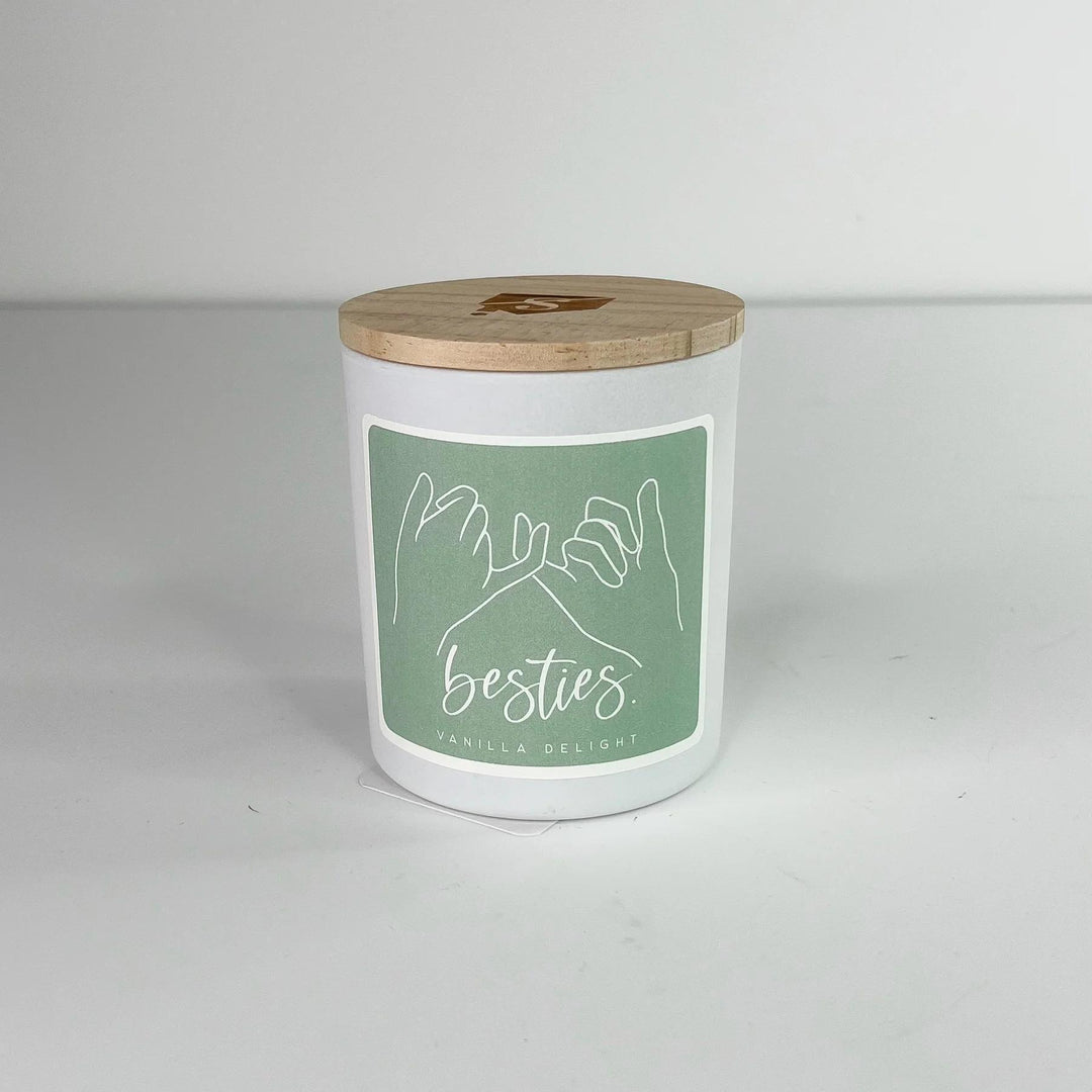 Besties Vanilla Delight Candle SIS