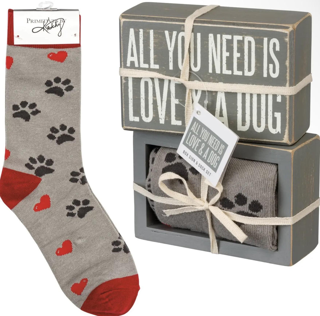 Love & A Dog Box Sign & Sock Set PBK1026